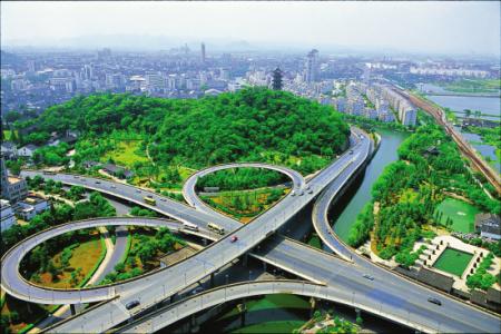 加快新舊動能轉換 東營港經濟開發區奏響工業發展強音