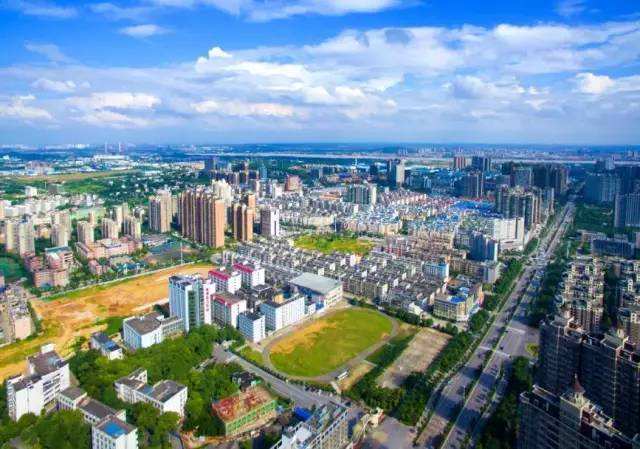 湘潭高新區(qū)助力壯大民營(yíng)經(jīng)濟(jì)：“好牌”迭出接地氣 民企發(fā)展增活力